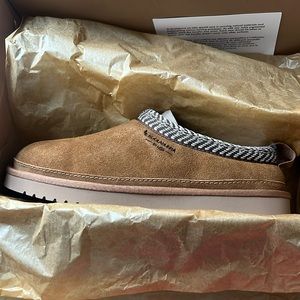 Koolaburra by Ugg Burree slippers